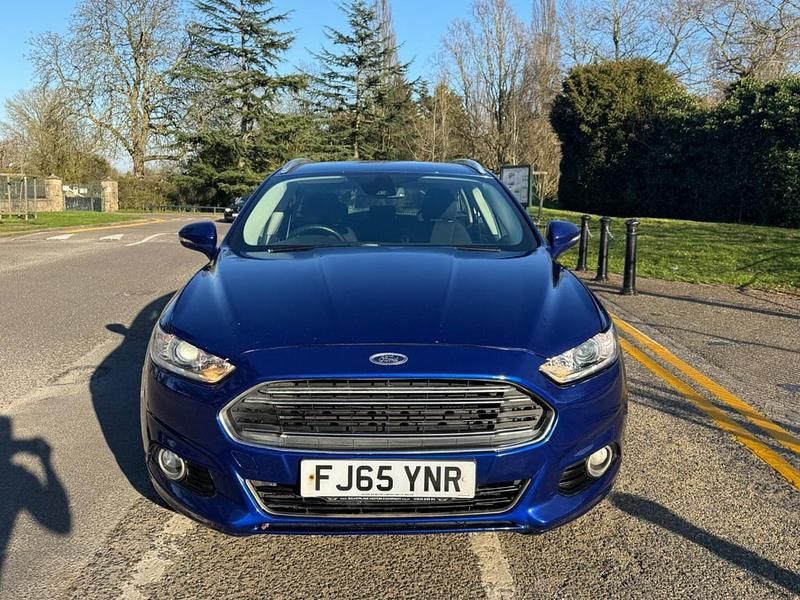 Begagnad Ford Mondeo Titanium 180 HK (132 kW) 2015 Blå Kombi