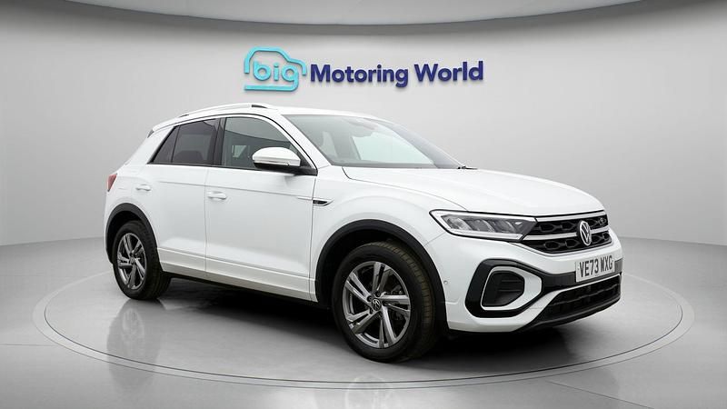 Used VW T-Roc R-line 150 HP (110 kW) 2024 White SUV