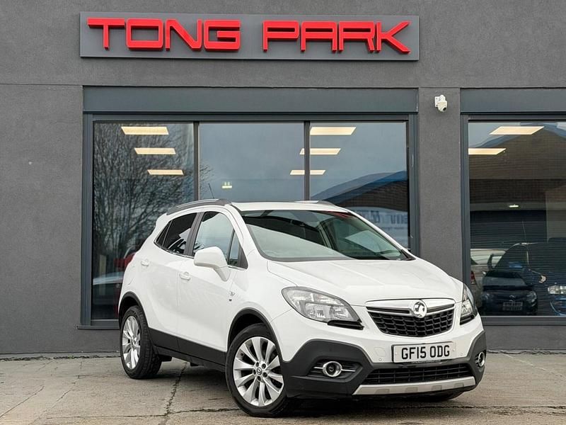 Used Vauxhall Mokka 140 HP (102 kW) 2015 White SUV