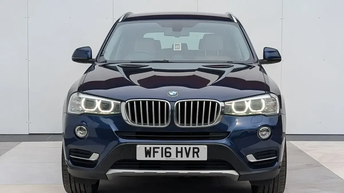 Begagnad BMW X3 xLine 190 HK (139 kW) 2016 Blå SUV