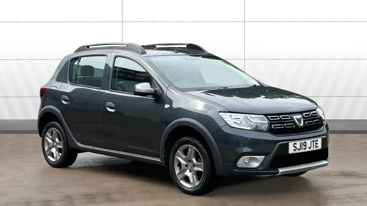 Used Dacia Sandero Essentiel 90 HP (66 kW) 2019 Hatchback