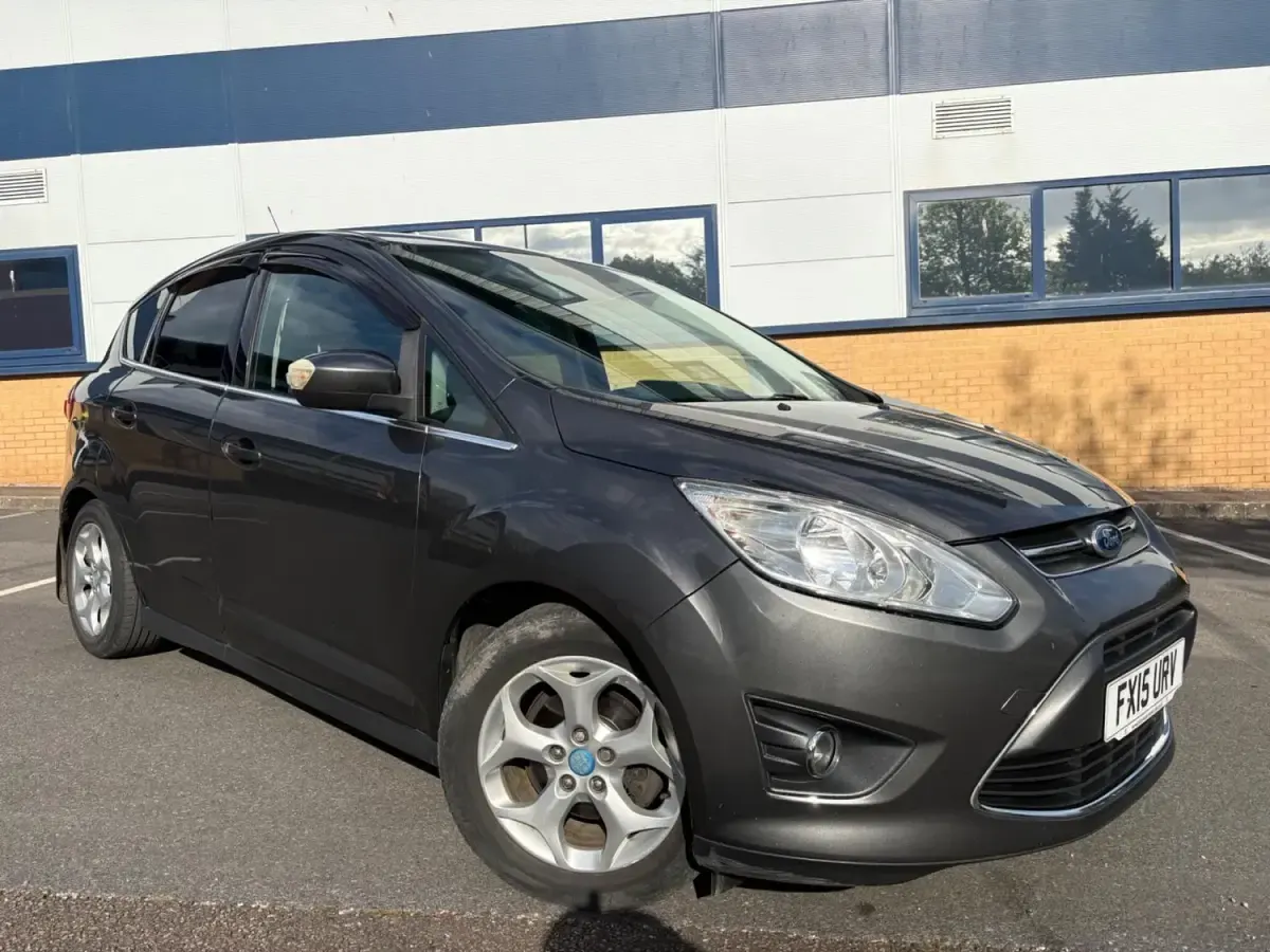 Usado Ford C-MAX Zetec 2015 Cinzento Monovolume
