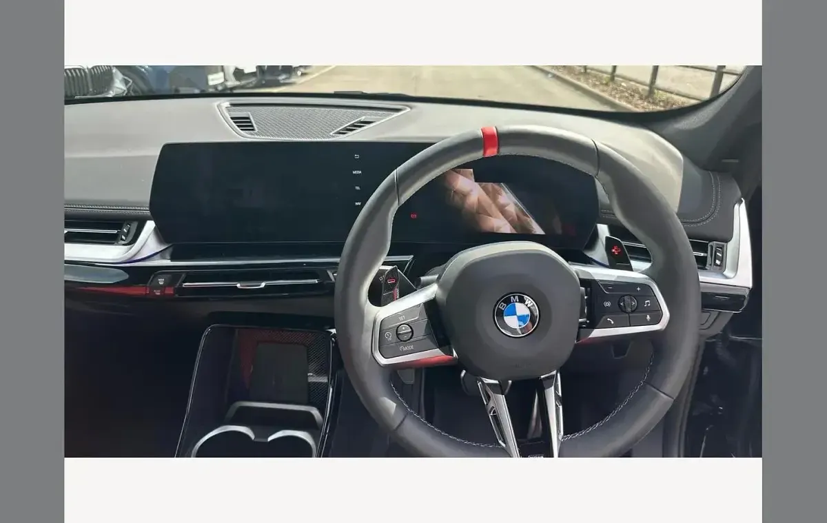 New BMW X1 Luxury Line 296 HP (217 kW) 2026 Black SUV