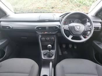 Image 3/4