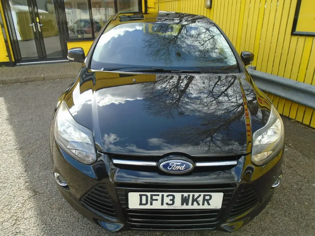 Used Ford Focus Titanium 125 HP (91 kW) 2013 Black Hatchback