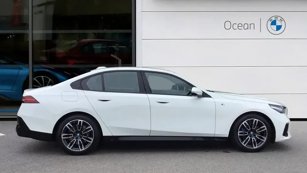 Used BMW i5 M Sport 246 kW (335 HP) 2024 White