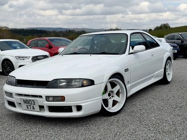 Used Nissan Skyline GT 340 HP (250 kW) 2006 Sedan