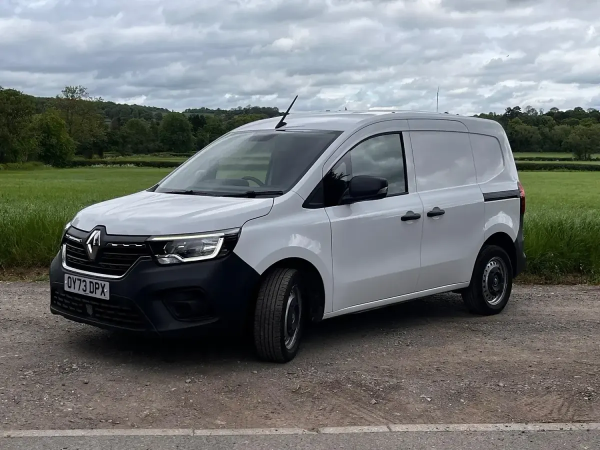 Used Renault Kangoo 2023 White MPV