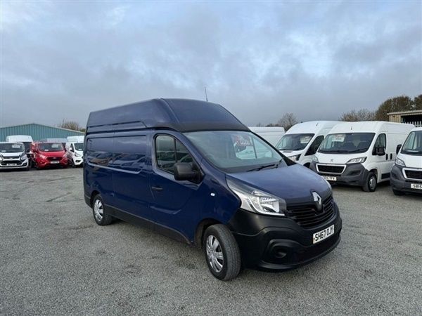 Blue Used 2017 Renault Trafic Business Van | £9,950 (Super price) - Image 1/1