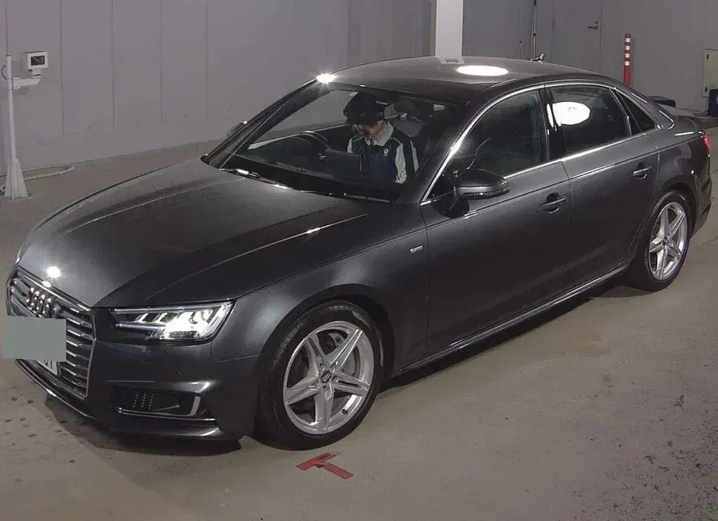 Used Audi A4 S-Line 252 HP (185 kW) 2016 Grey Sedan