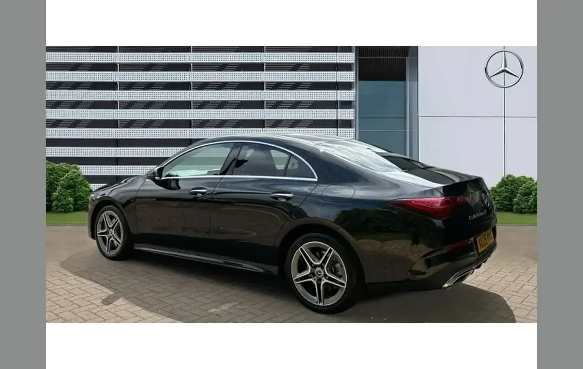 Used Mercedes CLA250 Executive 214 HP (157 kW) 2025 Black Coupe