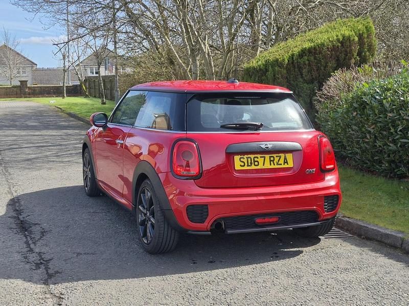 Używany Mini John Cooper Works Hatch 2017 Czerwony Hatchback