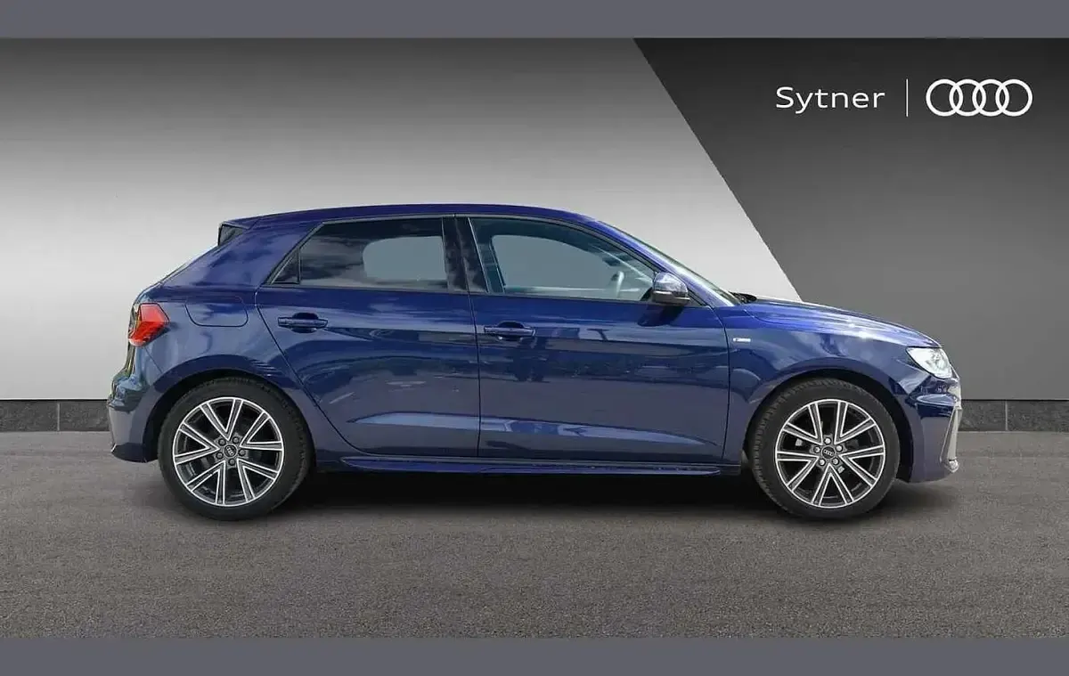 Used Audi A1 S-Line 94 HP (69 kW) 2023 Blue SUV