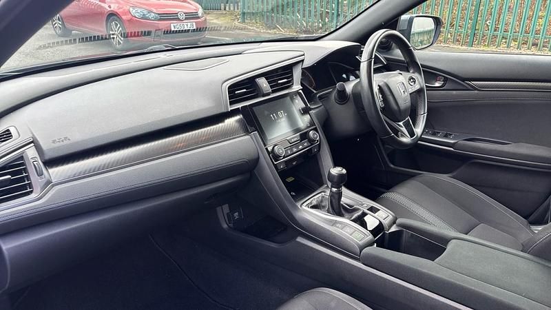 Used Honda Civic Sport Plus 182 HP (133 kW) 2019 Grey Hatchback