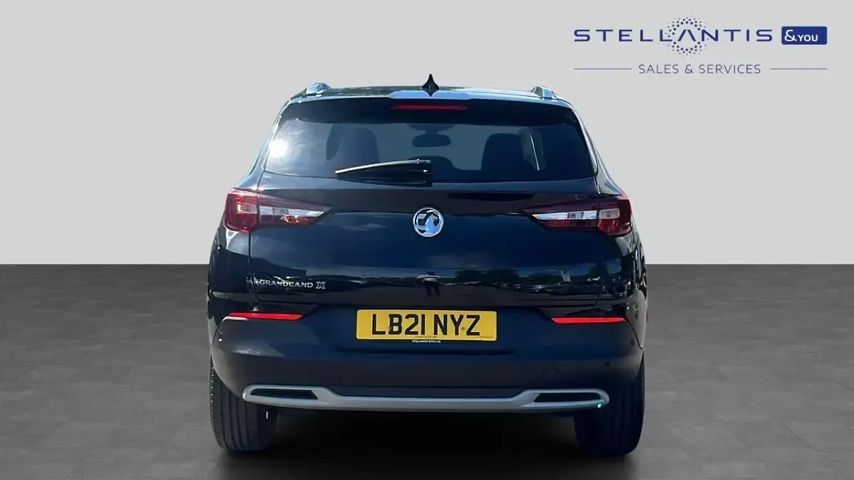 Used Vauxhall Grandland X Edition 128 HP (94 kW) 2021 Black SUV