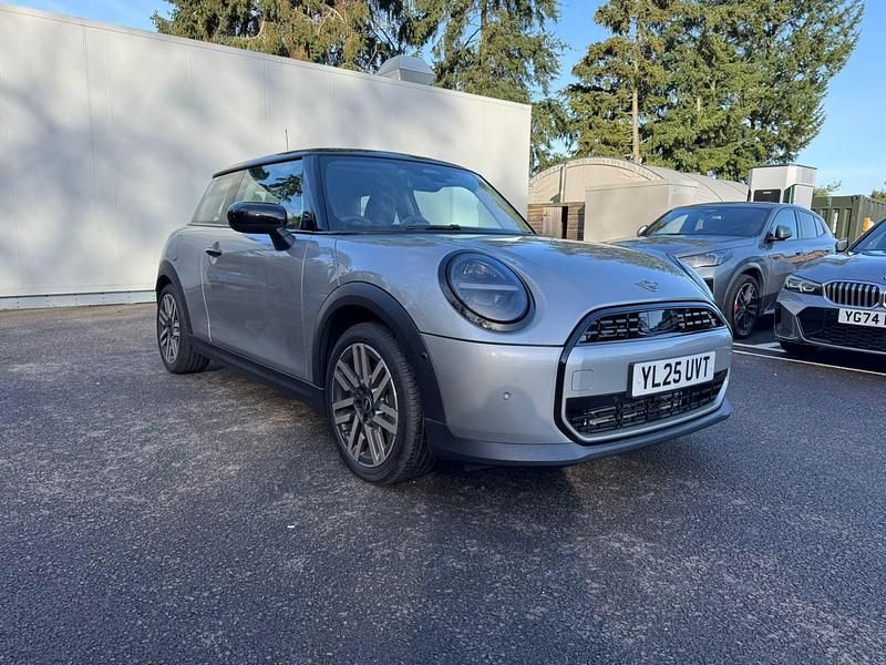 New Mini Cooper Classic 2025 Silver Hatchback