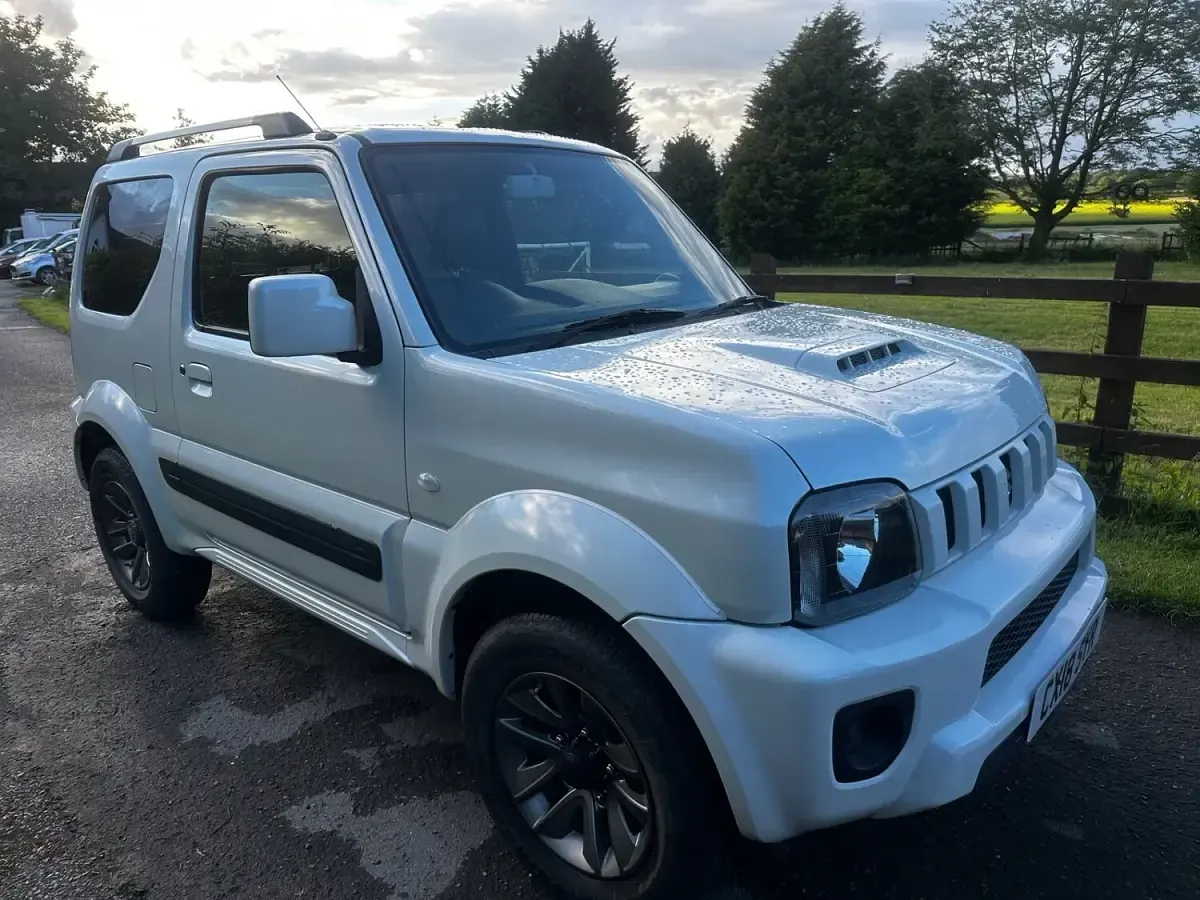Used Suzuki Jimny SZ4 2018 White SUV