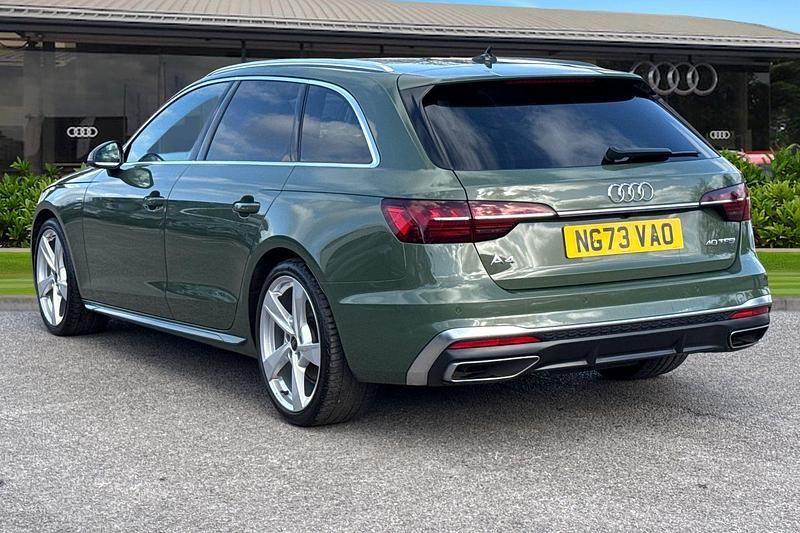 Used Audi A4 S-Line 204 HP (150 kW) 2024 Green Estate