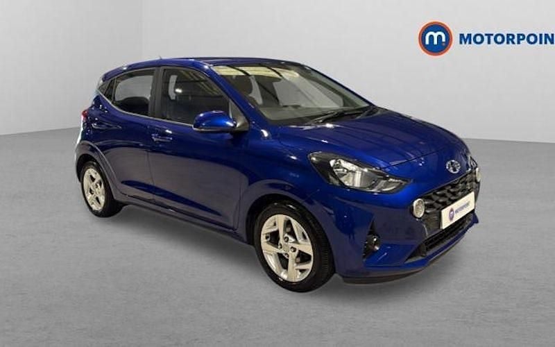 Used Hyundai i10 SE 67 HP (49 kW) 2023 Hatchback