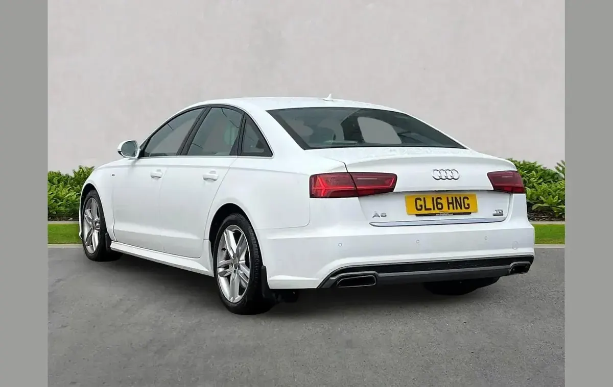 Usado Audi A6 S-Line 320 HP (235 kW) 2016 Branco Sedan