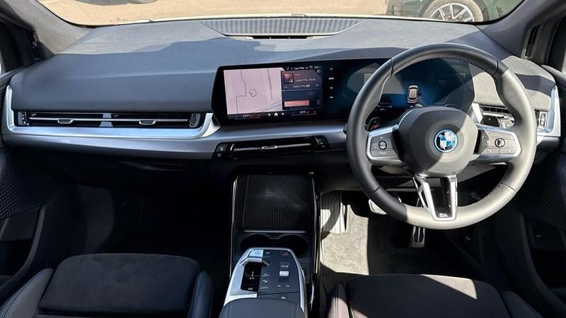 Used BMW 230e Active Tourer M Sport 322 HP (236 kW) 2024 White MPV