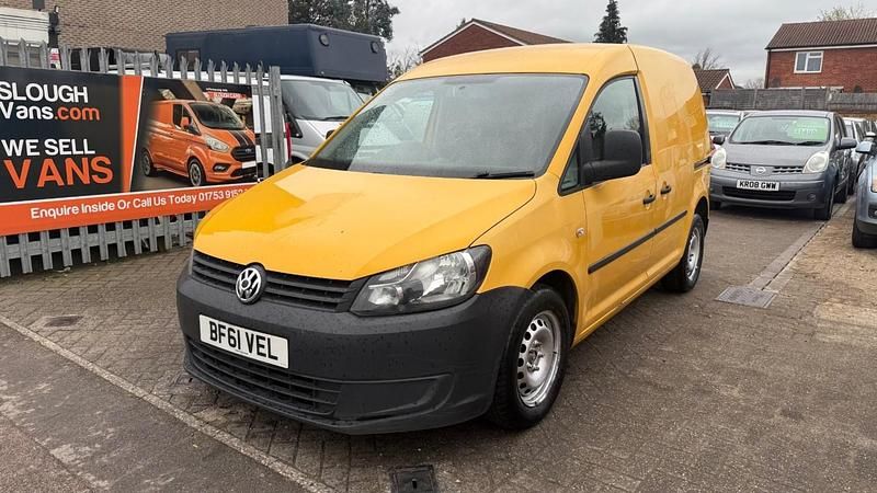 Used VW Caddy 102 HP (75 kW) 2011 Yellow MPV