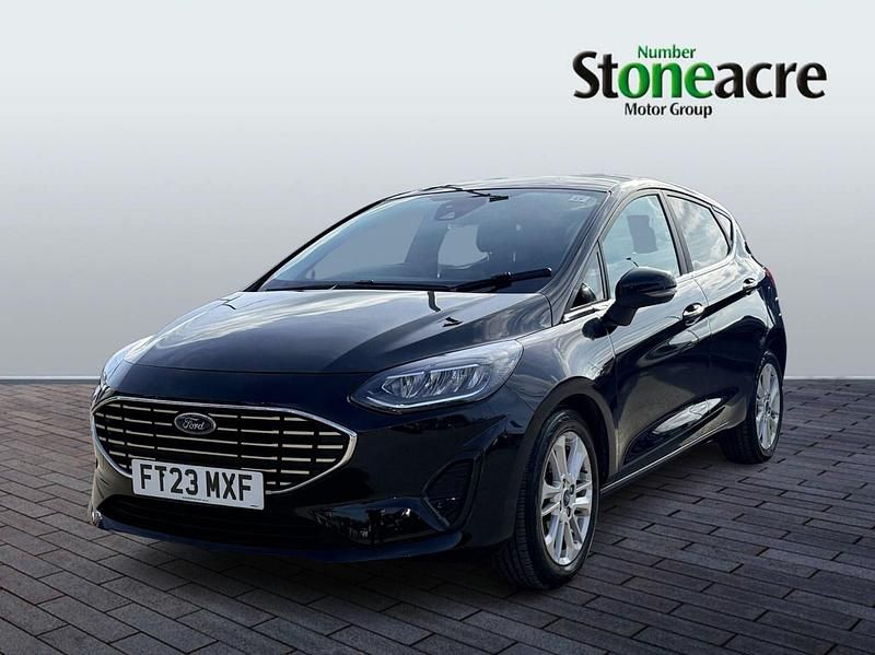 Usado Ford Fiesta Titanium 125 CV (91 kW) 2023 Negro Utilitario