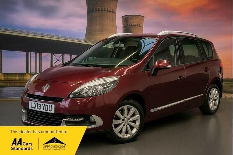 Red Used 2013 Renault Grand Scénic III Dynamique MPV | £3,490 (Good price) - Image 1/1