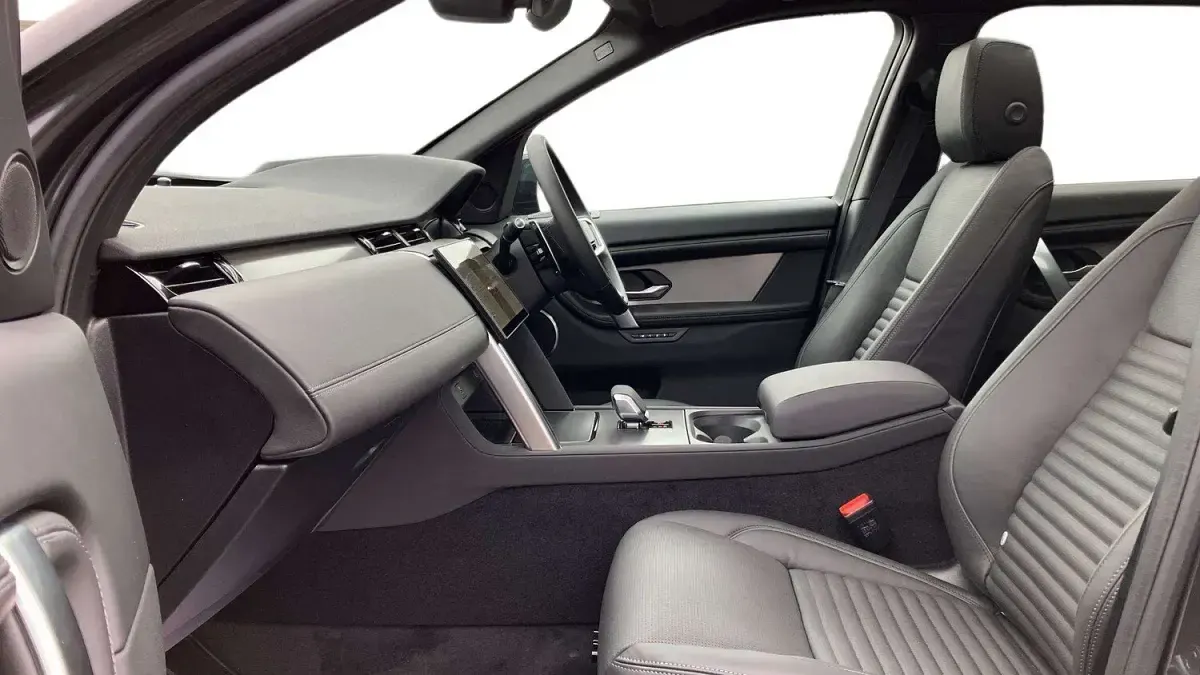 New Land Rover Discovery Sport HSE Dynamic 2026 Carpathian grey SUV