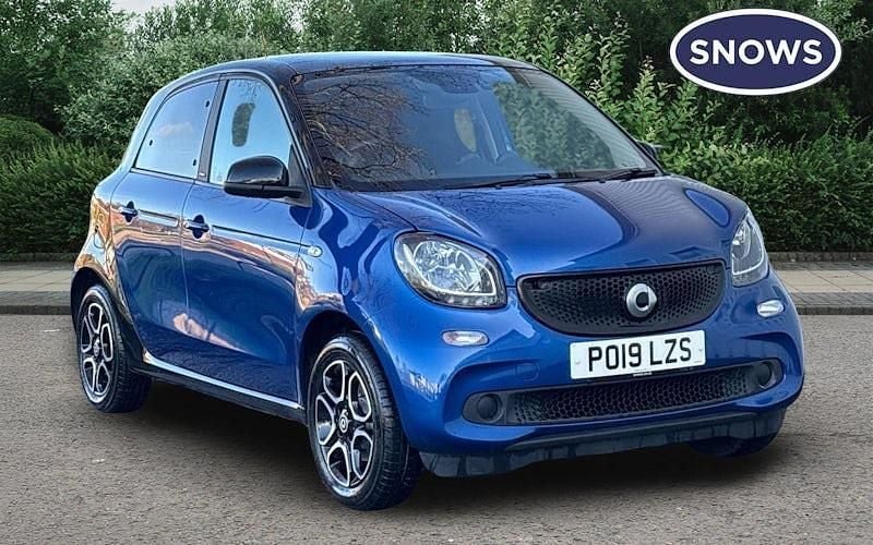 Black Used 2019 Smart ForFour Premium Hatchback | £9,999 (Fair price) - Image 1/4