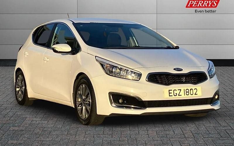 Used 2018 Kia Ceed Hatchback | £6,995 (Super price) - Image 1/4