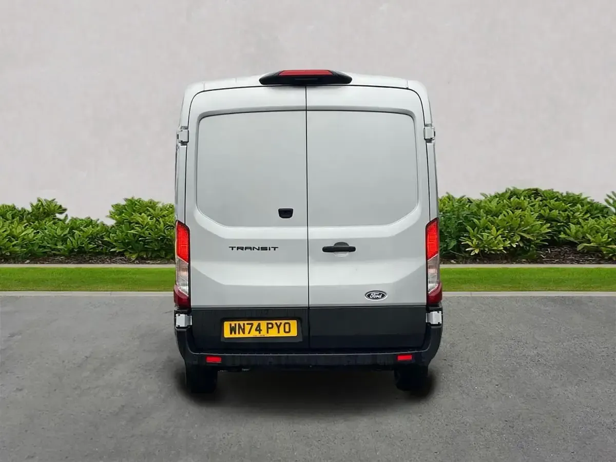 Używany Ford Transit Limited 165 KM (121 kW) 2024 Srebrny Van