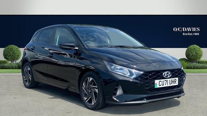 Black Used 2021 Hyundai i20 Hatchback | £10,895 (Good price) - Image 1/4