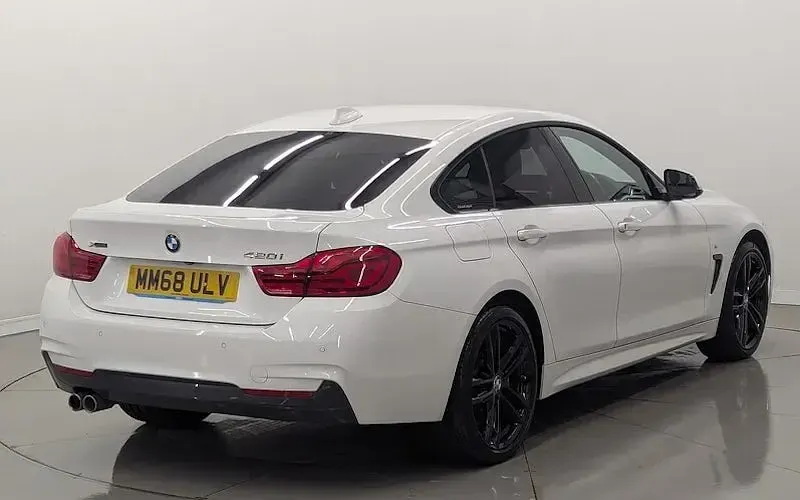 Used BMW 420 Coupé M Sport 184 HP (135 kW) 2018 White Coupe