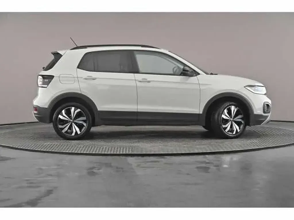 Used VW T-Cross 110 HP (80 kW) 2023 SUV