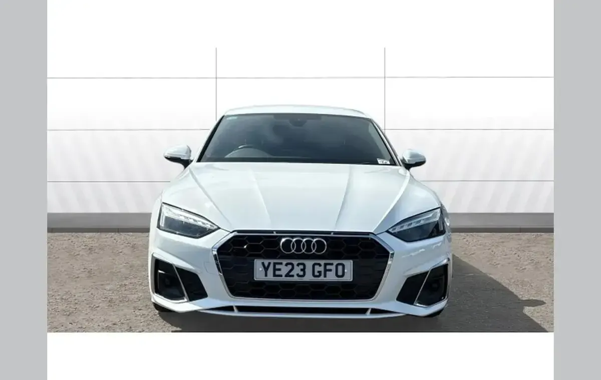 Used Audi A5 S-Line 161 HP (118 kW) 2023 White Coupe