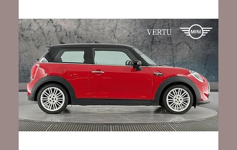 Used Mini Cooper S Level 2 135 kW (184 HP) 2021 Red Hatchback