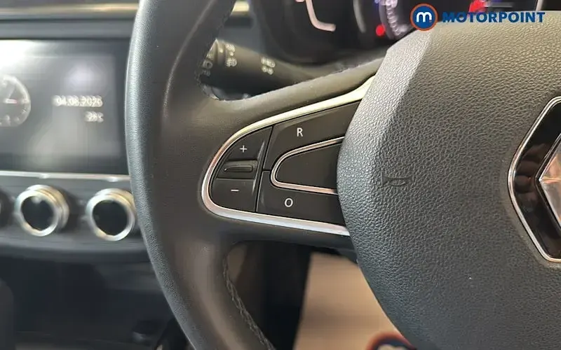 Used Renault Kadjar Iconic 116 HP (85 kW) 2019 Grey SUV