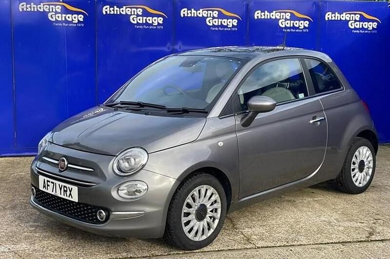 Used Fiat 500 Dolcevita 70 HP (51 kW) 2021 Hatchback