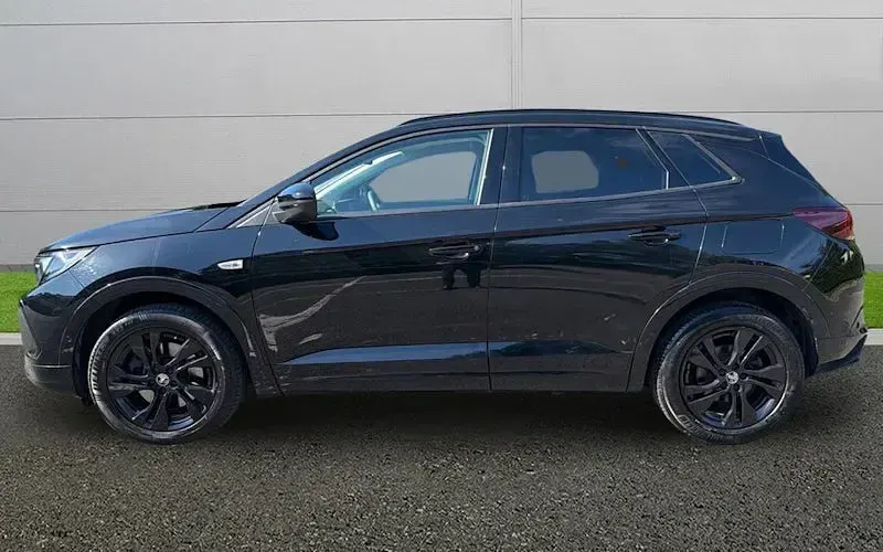 Used Vauxhall Grandland X 224 HP (164 kW) 2024 Black SUV