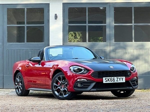 Costa brava red Used 2016 Fiat 124 Cabriolet | £18,950 (Fair price) - Image 1/1