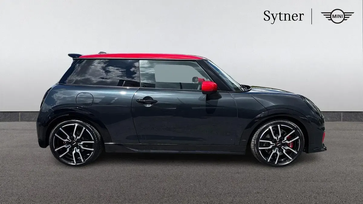 Used Mini John Cooper Works Hatch 228 HP (167 kW) 2025 Grey Hatchback
