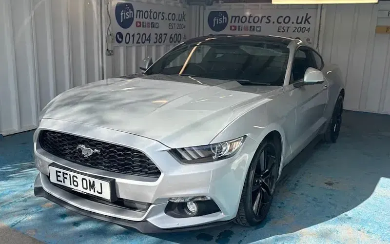 Used Ford Mustang Fastback 317 HP (233 kW) 2016 Coupe