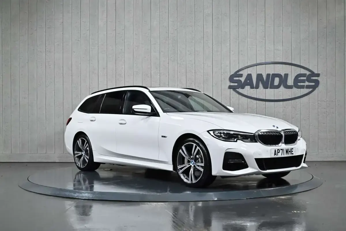 Used BMW 330e M Sport 292 HP (214 kW) 2022 Estate