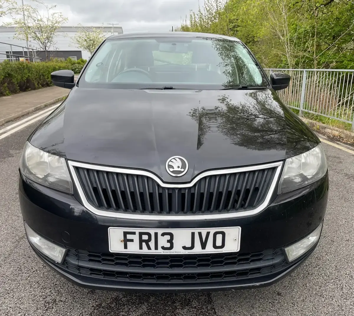 Usado Skoda Rapid SE 2013 Preto Citadino