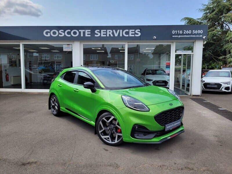 Green Used 2021 Ford Puma ST Hatchback | £17,995 (Fair price) - Image 1/4