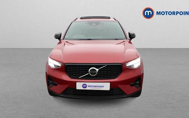 Used Volvo XC40 Ultimate 262 HP (192 kW) 2023 Red SUV