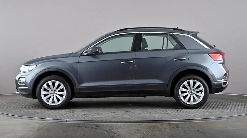 Used VW T-Roc SE 115 HP (84 kW) 2020 Grey SUV