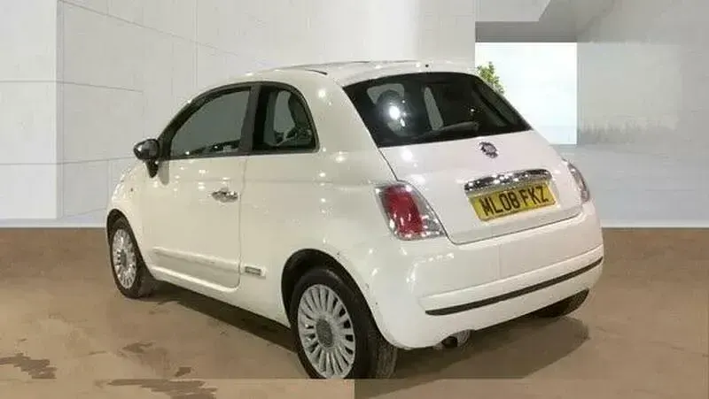 Used Fiat 500 Pop 69 HP (50 kW) 2008 White Hatchback