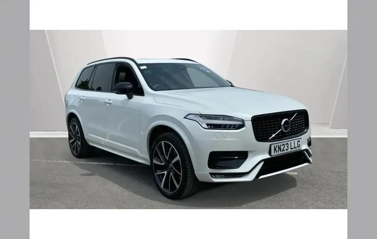 Used Volvo XC90 Plus 235 HP (172 kW) 2023 SUV